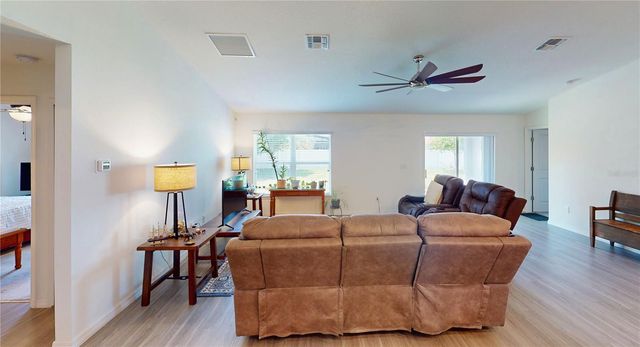 27 LEWISDALE LANE, Palm Coast, FL 32137