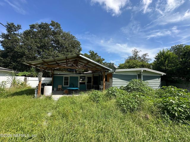 6304 SPRINKLE Drive N, Jacksonville, FL 32211