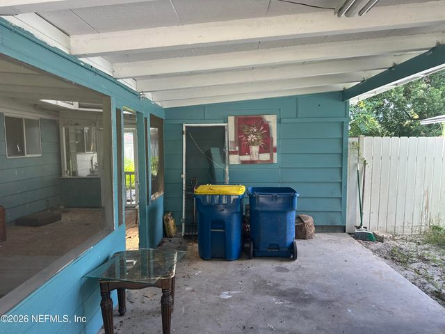 6304 SPRINKLE Drive N, Jacksonville, FL 32211