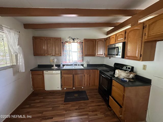 6304 SPRINKLE Drive N, Jacksonville, FL 32211