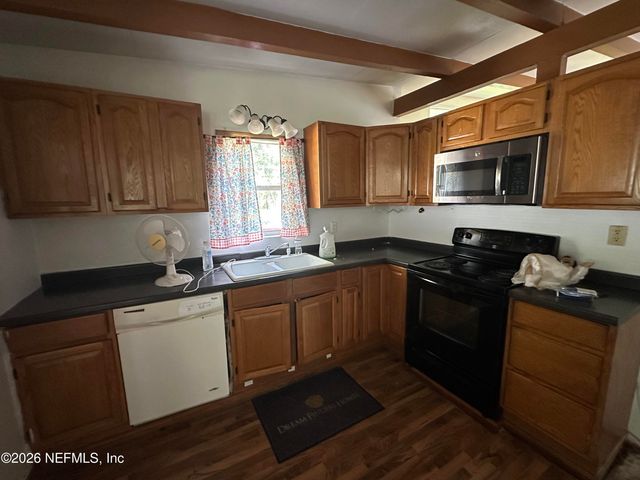6304 SPRINKLE Drive N, Jacksonville, FL 32211