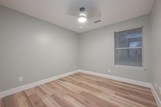 2 Garden Lodge Place, The Woodlands, TX 77382