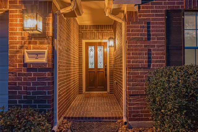 2 Garden Lodge Place, The Woodlands, TX 77382
