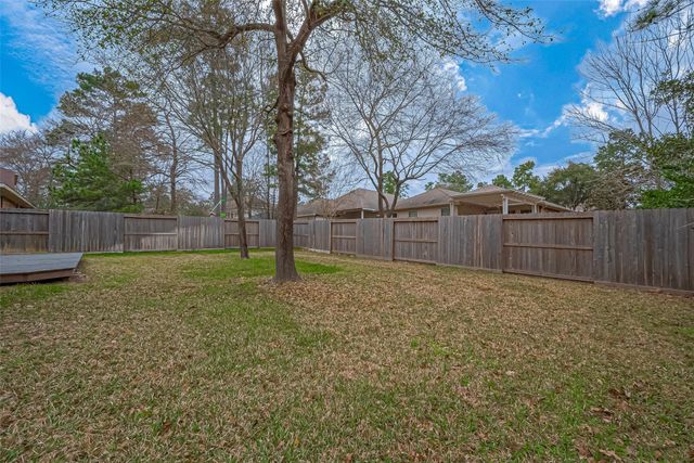 2 Garden Lodge Place, The Woodlands, TX 77382