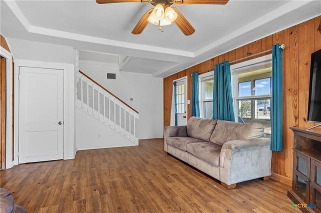 488 Alamo Beach Avenue, Port Lavaca, TX 77979
