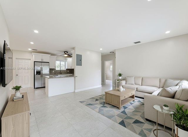 1979 NE 176, North Miami Beach, FL 33162