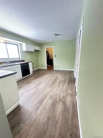 2309 S Elba Road, Lapeer, MI 48446