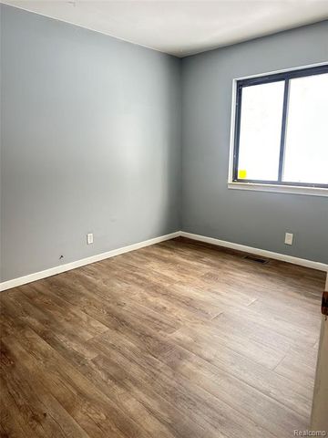 2309 S Elba Road, Lapeer, MI 48446