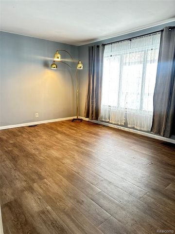 2309 S Elba Road, Lapeer, MI 48446