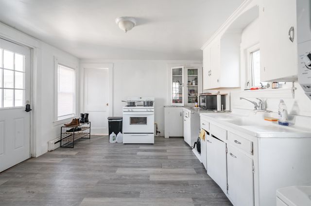 14 Pleasant Street, Nashua, NH 03060