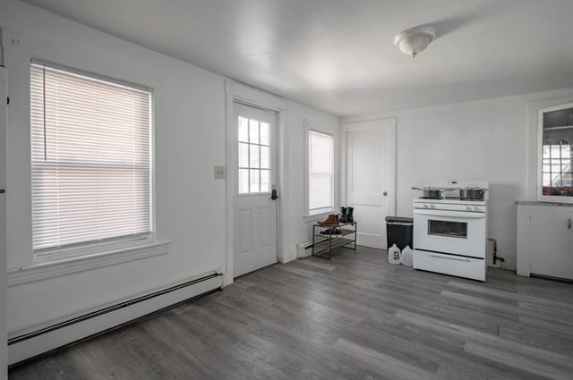 14 Pleasant Street, Nashua, NH 03060