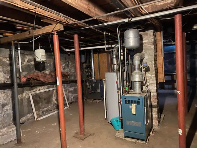 14 Pleasant Street, Nashua, NH 03060