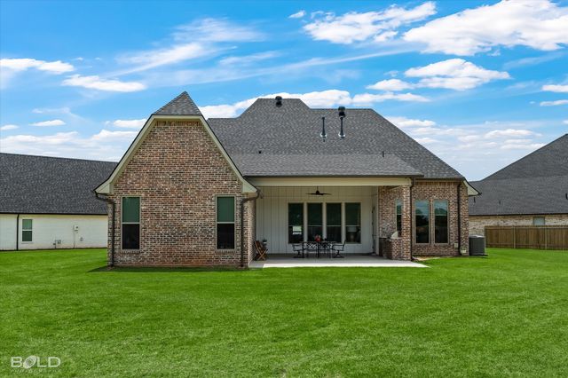 176 N Canal Drive, Bossier City, LA 71111