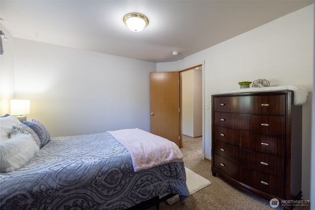 134 8 Macronovic Road, Chehalis, WA 98532