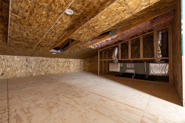 134 8 Macronovic Road, Chehalis, WA 98532