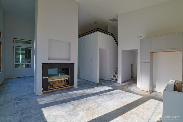 134 8 Macronovic Road, Chehalis, WA 98532