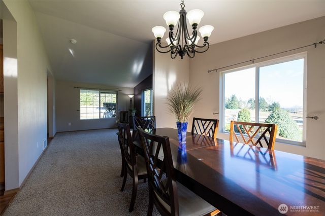 134 8 Macronovic Road, Chehalis, WA 98532