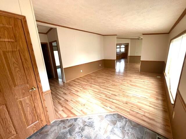 6596 Middleton Drive, Greenville, MI 48838