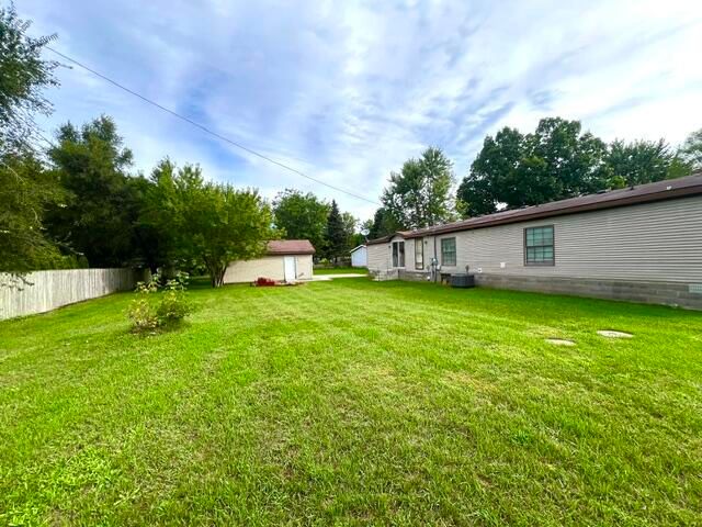 6596 Middleton Drive, Greenville, MI 48838