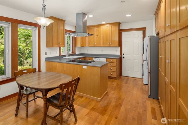 2905 357th Avenue SE, Fall City, WA 98024