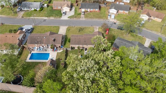 225 Haledon RD, Chesapeake, VA 23320