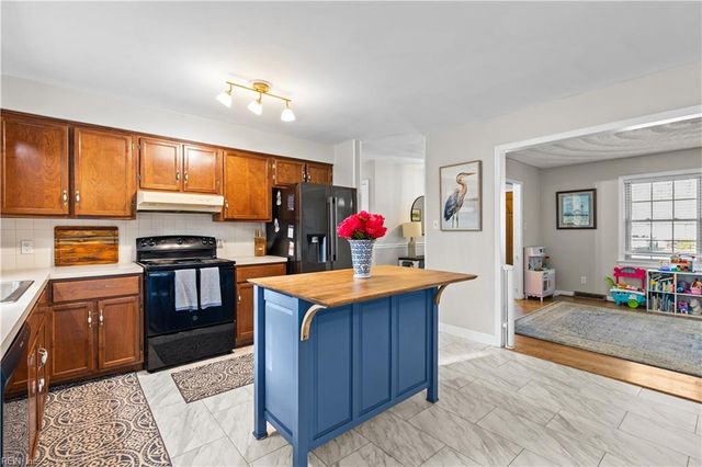 225 Haledon RD, Chesapeake, VA 23320