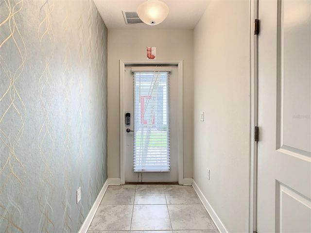 507 OCEAN COURSE AVENUE 507, Davenport, FL 33896