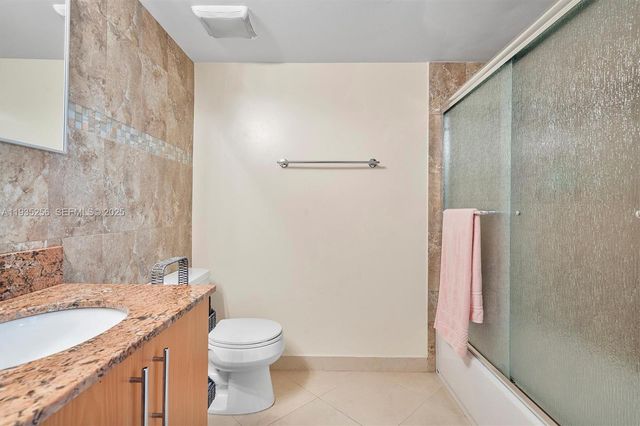 100 Golden Isles Dr 1201, Hallandale Beach, FL 33009