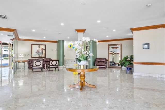 100 Golden Isles Dr 1201, Hallandale Beach, FL 33009