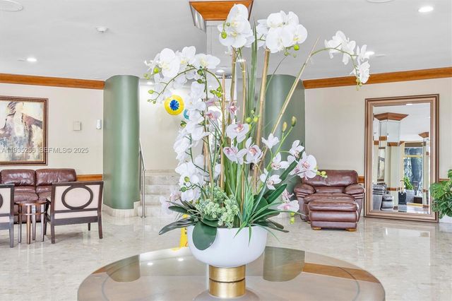 100 Golden Isles Dr 1201, Hallandale Beach, FL 33009