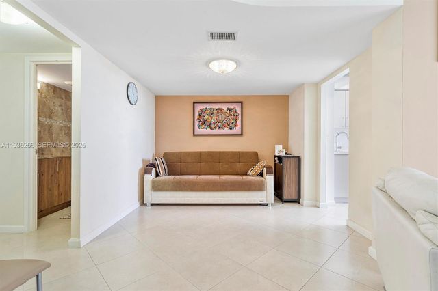 100 Golden Isles Dr 1201, Hallandale Beach, FL 33009