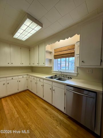 212 Sunset Drive, Williamston, NC 27892