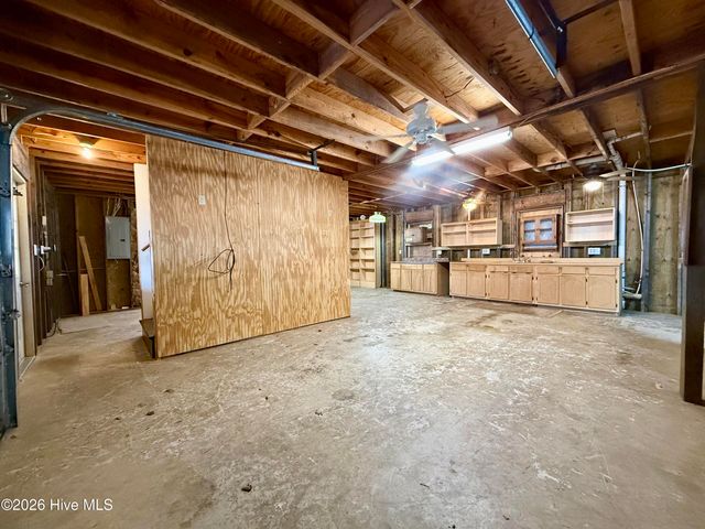 212 Sunset Drive, Williamston, NC 27892