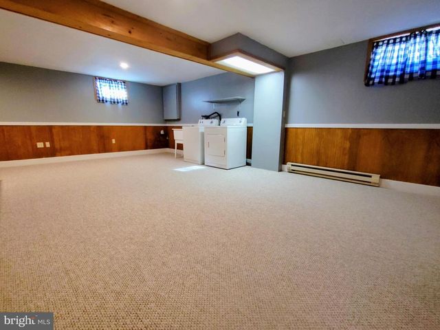 827 S LOCUST ST, Elizabethtown, PA 17022