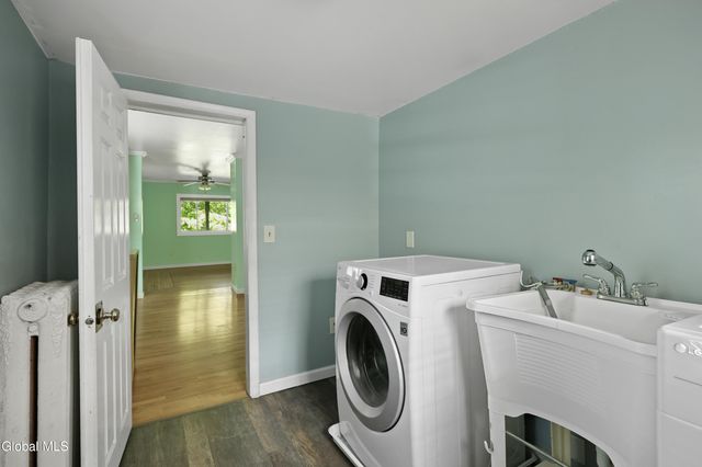 42 Vandenburgh Avenue, Troy, NY 12180