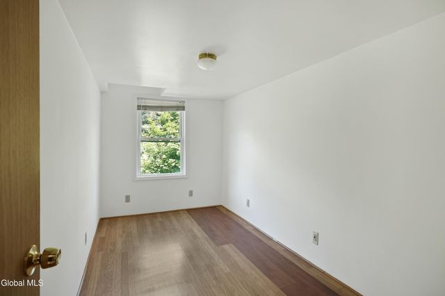 42 Vandenburgh Avenue, Troy, NY 12180