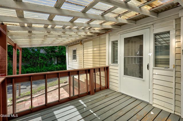 42 Vandenburgh Avenue, Troy, NY 12180