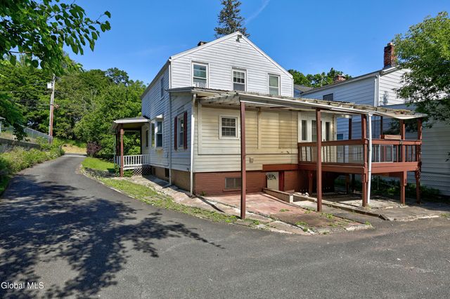 42 Vandenburgh Avenue, Troy, NY 12180
