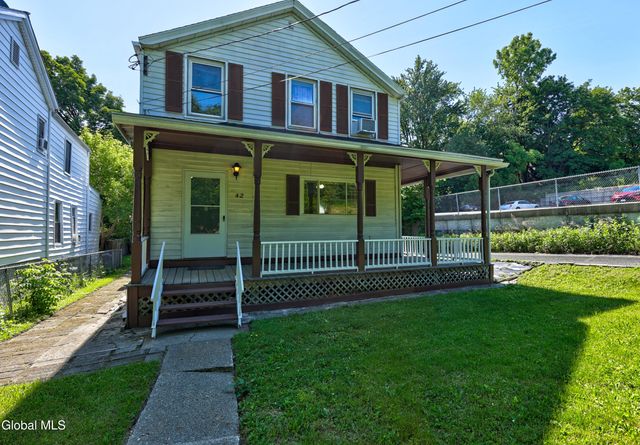 42 Vandenburgh Avenue, Troy, NY 12180