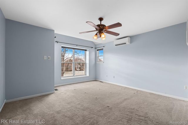 34444 Heartsworth Lane, Sterling Heights, MI 48312