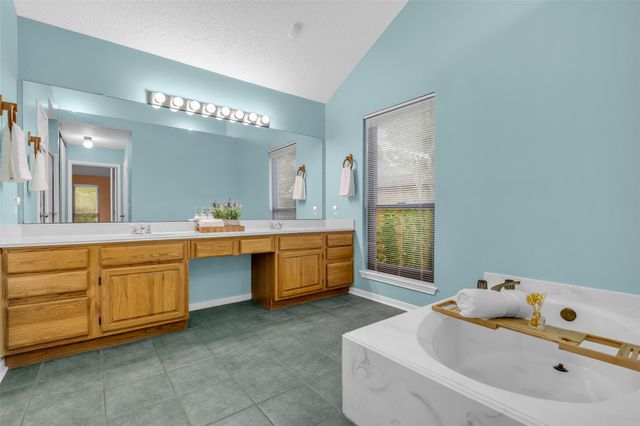 8707 Rocky Valley Drive, Houston, TX 77083