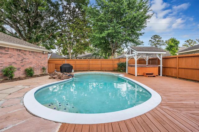 8707 Rocky Valley Drive, Houston, TX 77083