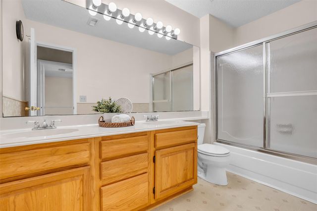 8707 Rocky Valley Drive, Houston, TX 77083