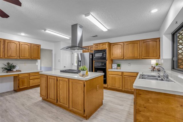 8707 Rocky Valley Drive, Houston, TX 77083