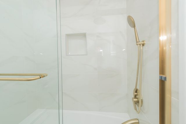 444 Washington Boulevard 404, Oak Park, IL 60302