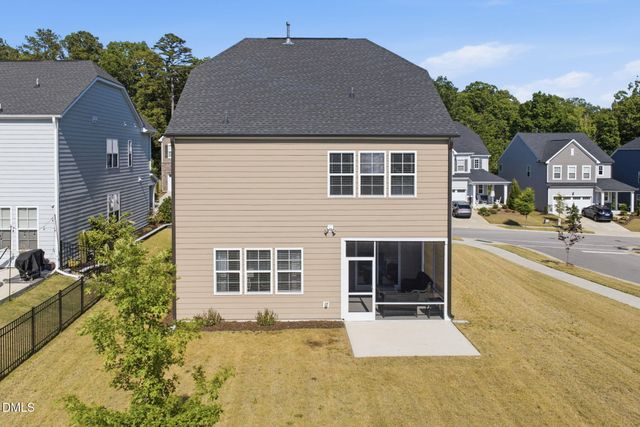 901 Wrights Creek Way, Wake Forest, NC 27587