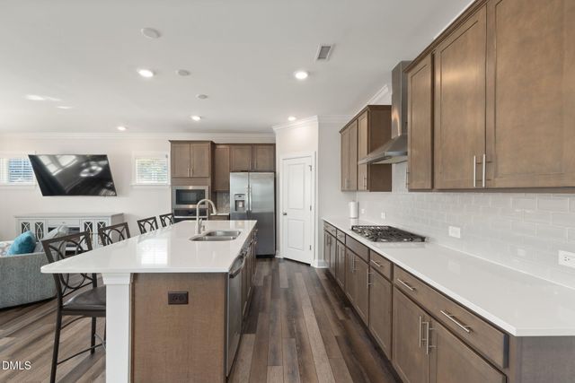901 Wrights Creek Way, Wake Forest, NC 27587
