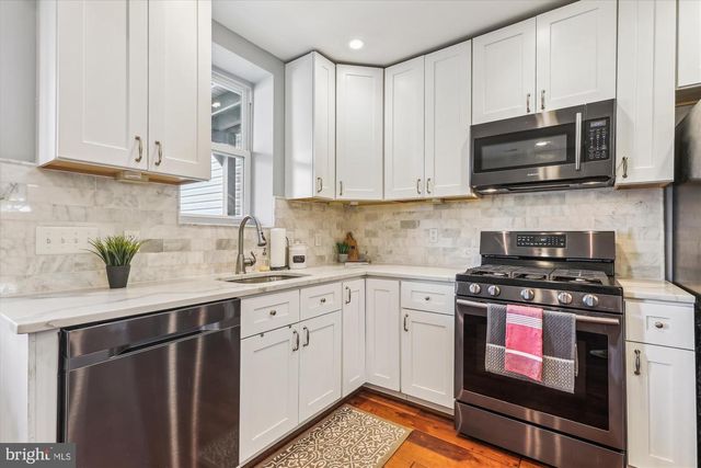 931 FARRAGUT ST NW, Washington, DC 20011