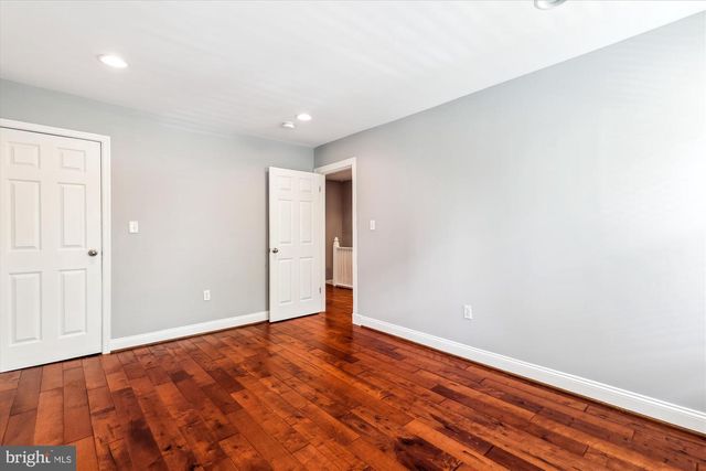 931 FARRAGUT ST NW, Washington, DC 20011