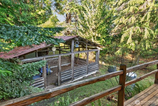 2103 Sherwood Forest Lane, Camano Island, WA 98282
